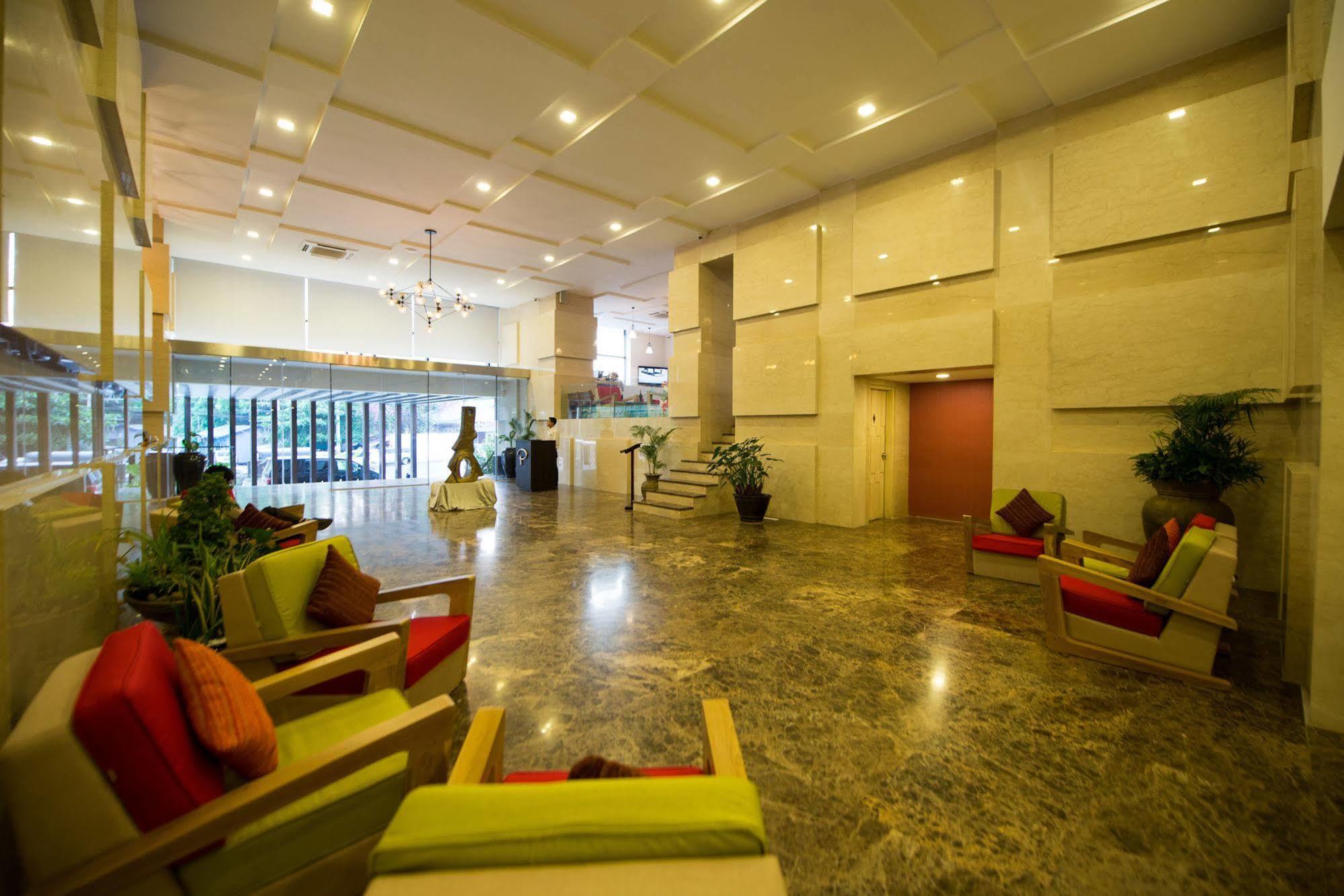Hotel Parami Rangun Zewnętrze zdjęcie